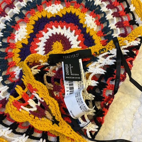 Retro Crochet halter top - Picture 6 of 6